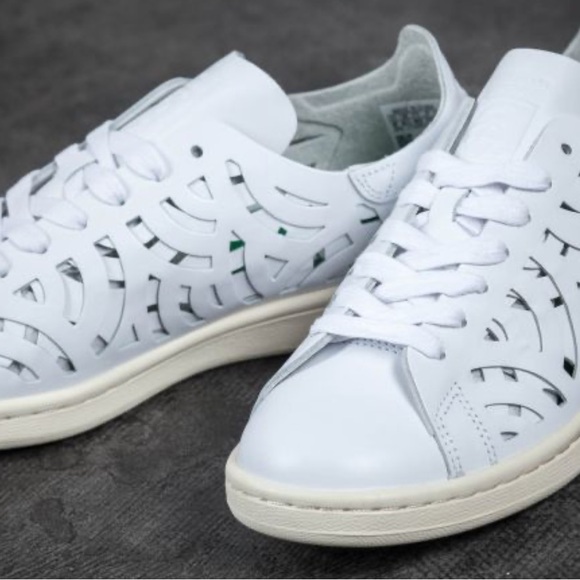 Adidas Stan Smith women’s white leather cut-out sneakers Size 7 - Picture 5 of 9